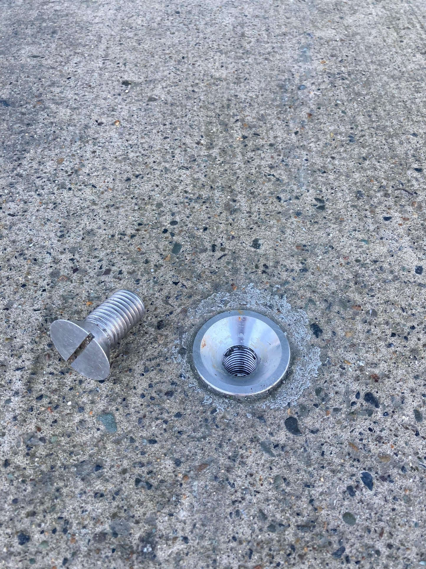 Dam Easy Anchor Base Dust Cap - Dam Easy